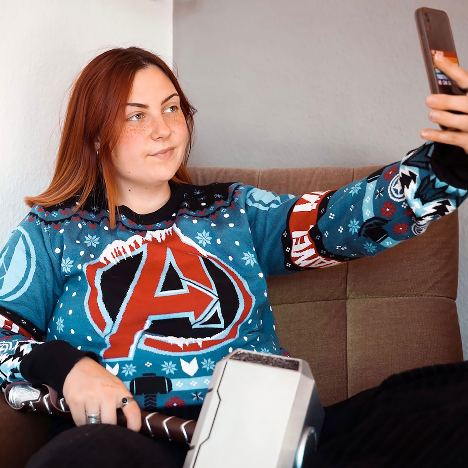 Avengers - Frost Logo Strickpullover
