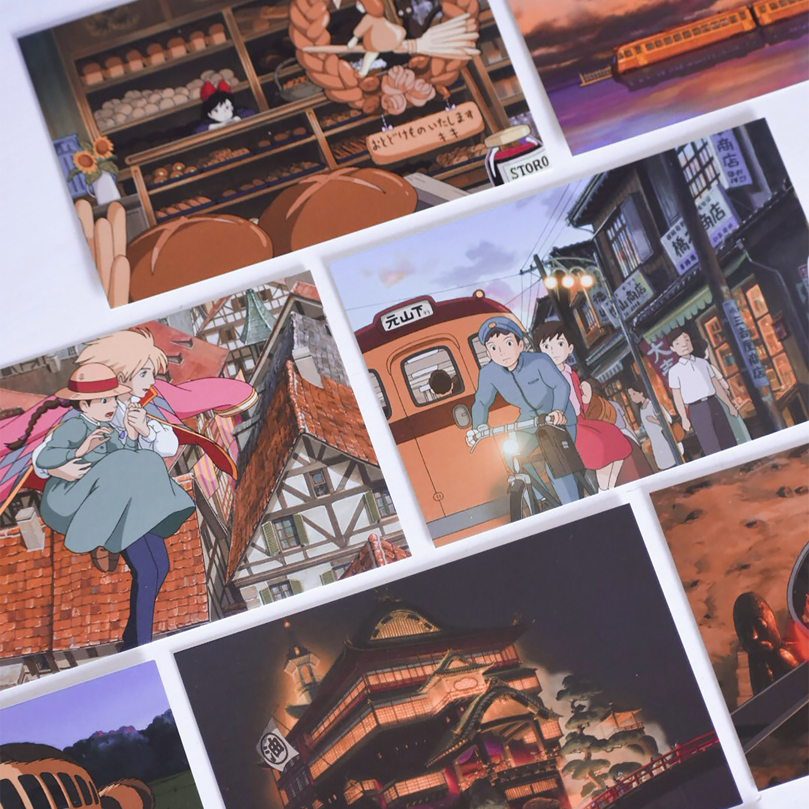 Studio Ghibli - 100 Postkarten in Geschenkbox