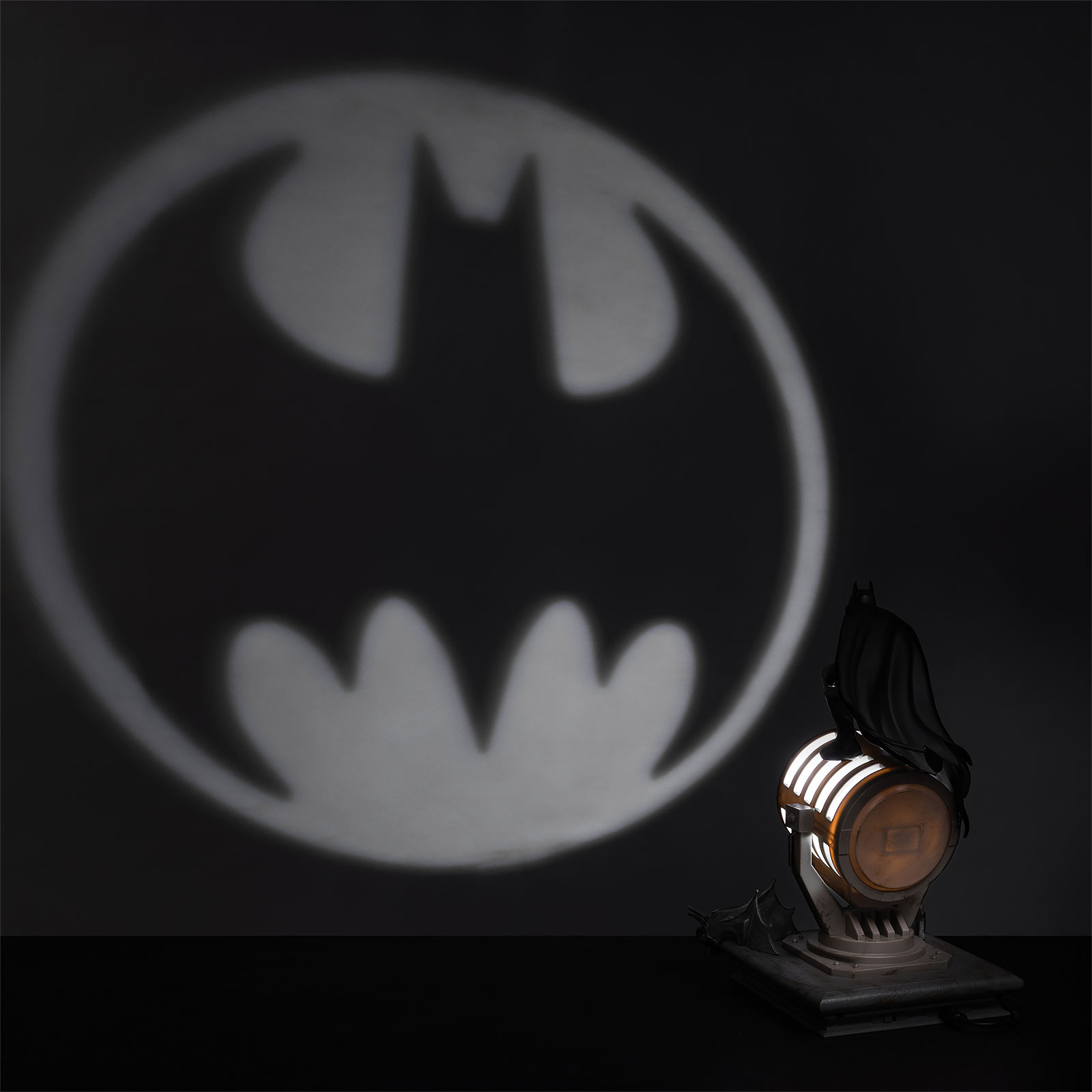 Batman Logo Tischlampe mit Projektion DC Paladone LED Leuchte