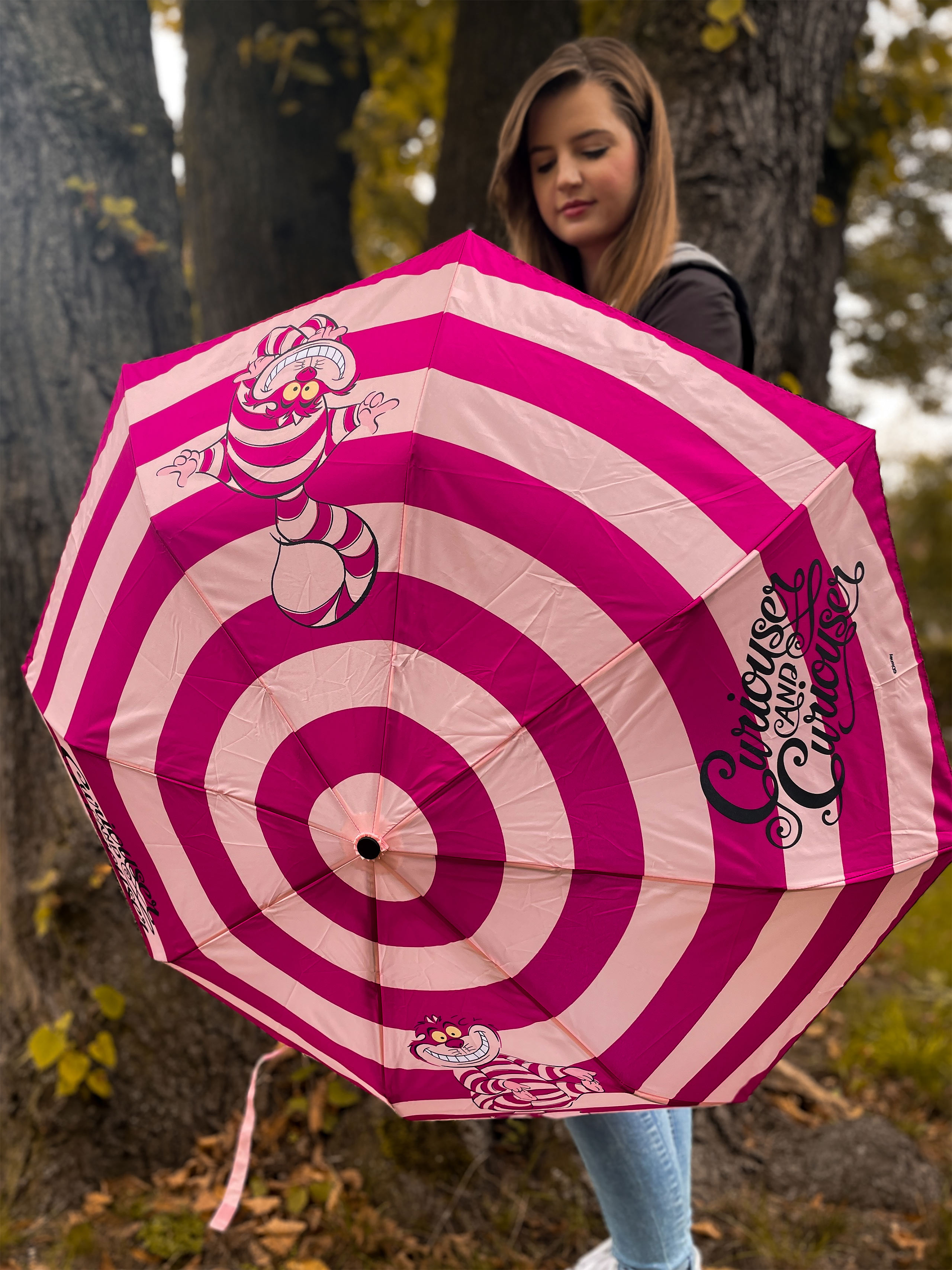 Alice im Wunderland - Grinsekatze Schirm