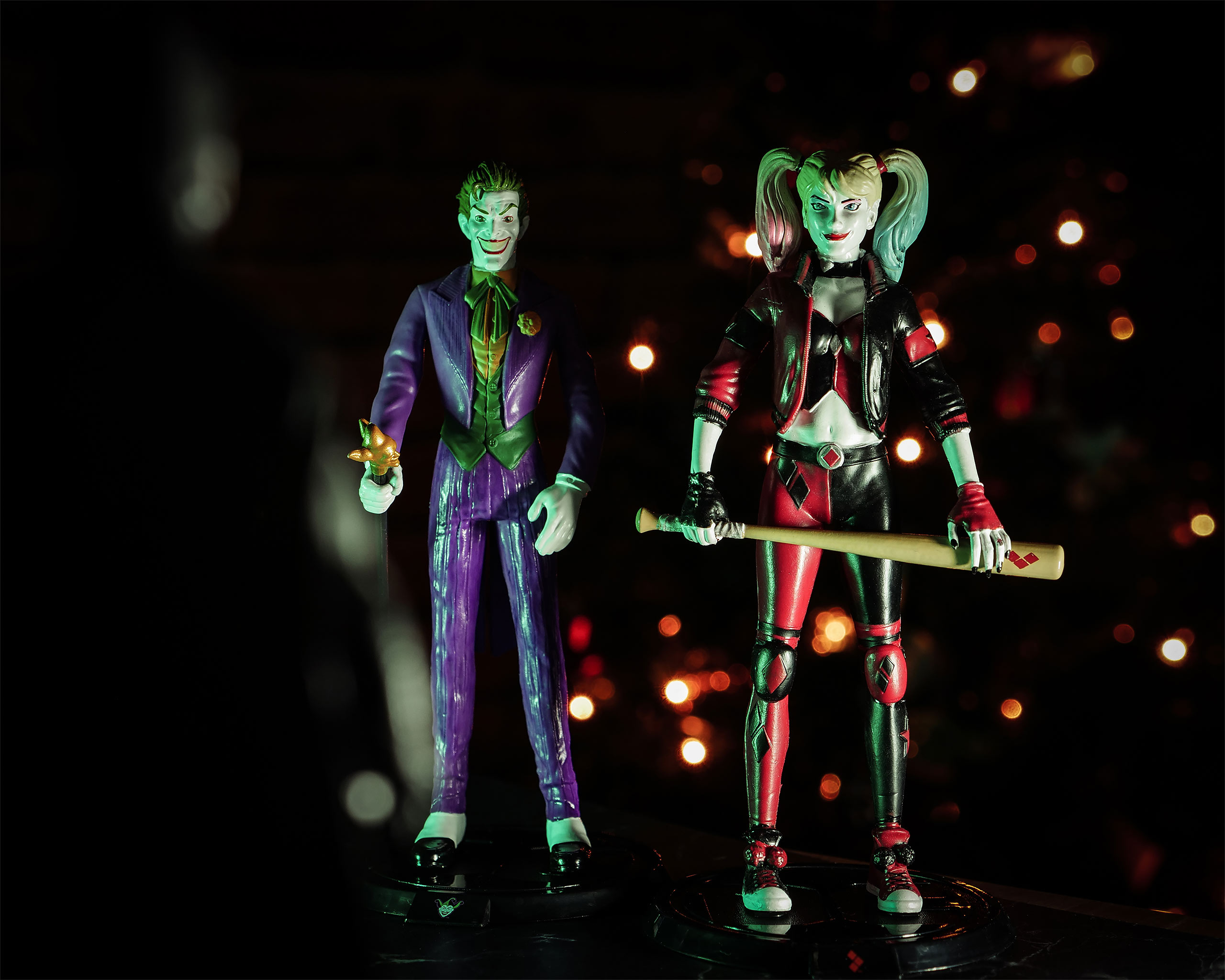 DC Comics - Joker Bendyfigs Figur 18,5 cm