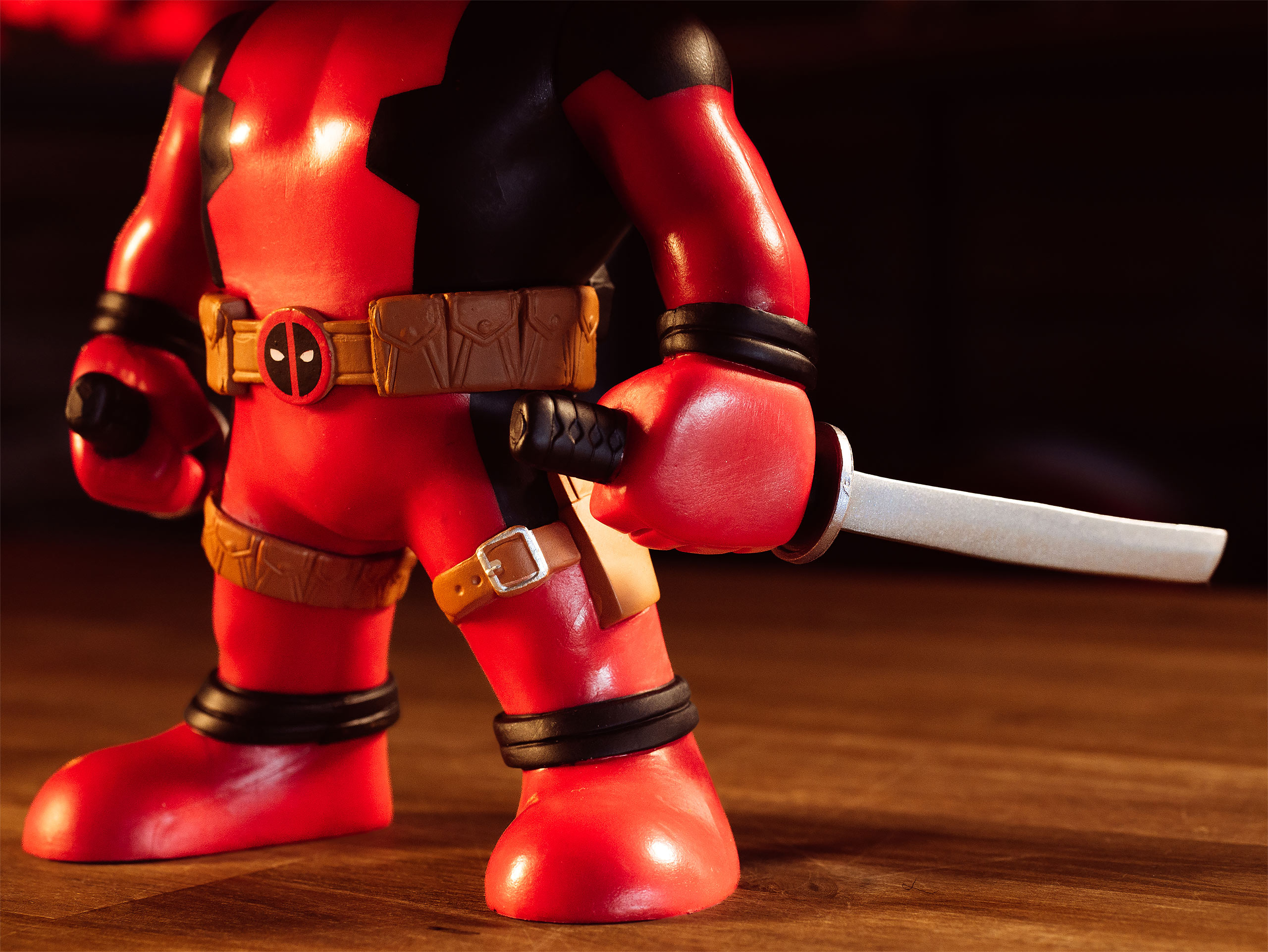 Marvel - Deadpool mit Schwertern Funko Pop Figur 23,5 cm