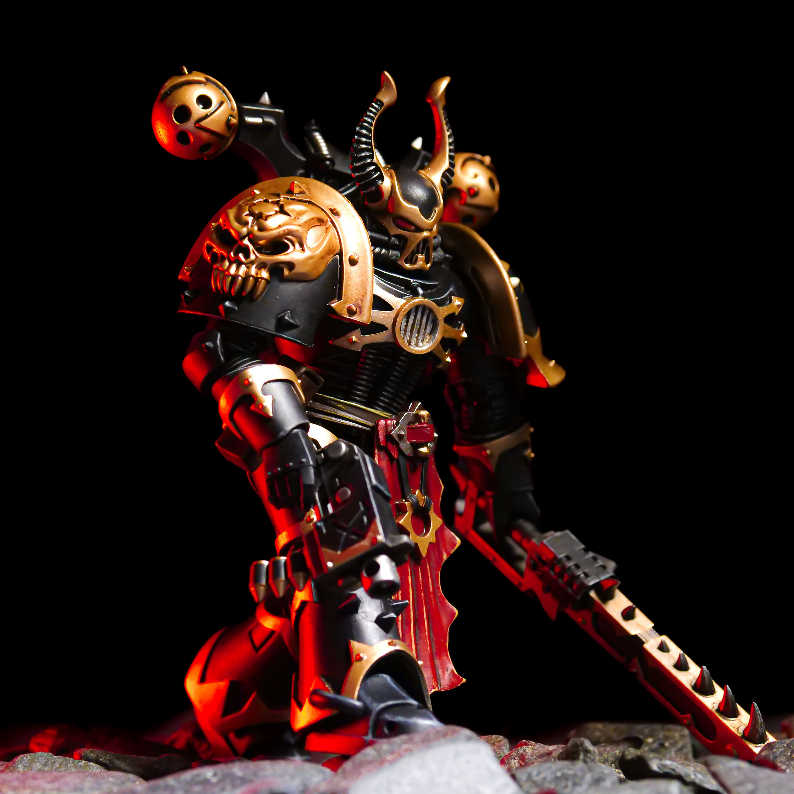 Warhammer 40k - Black Legion Brother Talas Statue