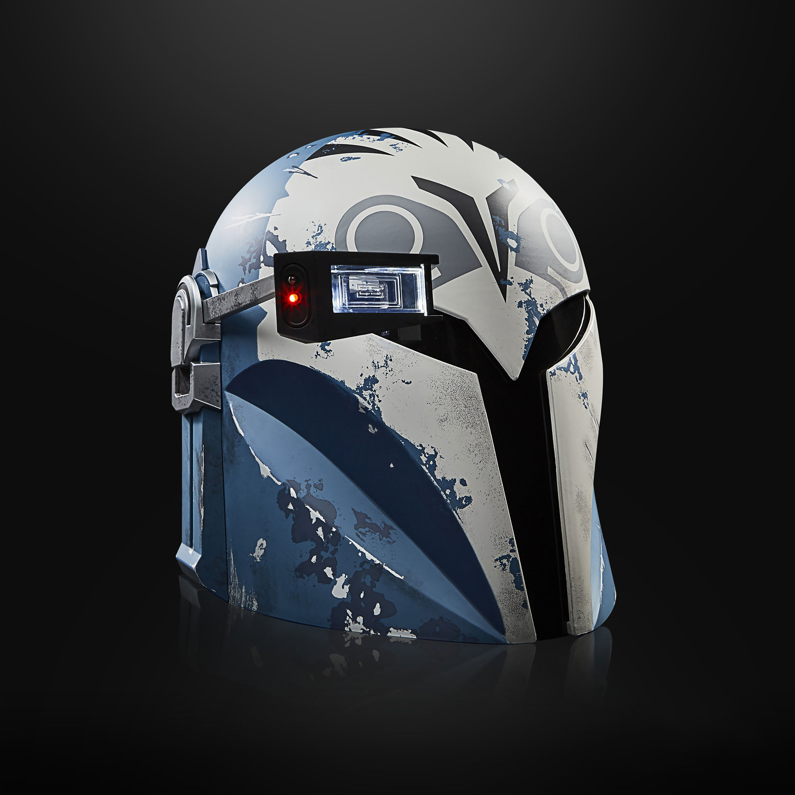 Bo-Katan Premium Helm Replik Re-Armored mit Lichteffekten - Star Wars The Mandalorian